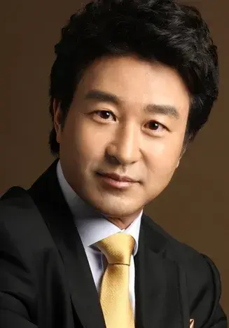بیوگرافی Hong Yo Sub