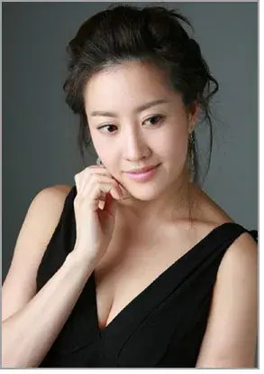 بیوگرافی Son Jung Min