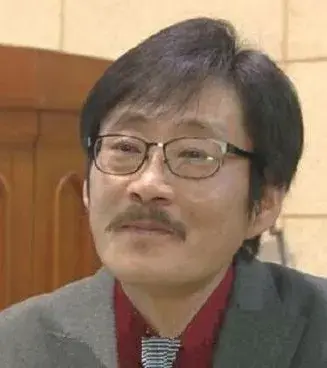 بیوگرافی Kim Tae Hyung