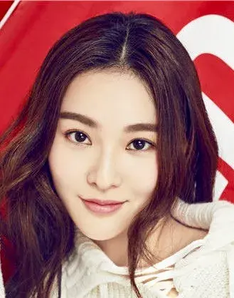 بیوگرافی Lin Zi Qing