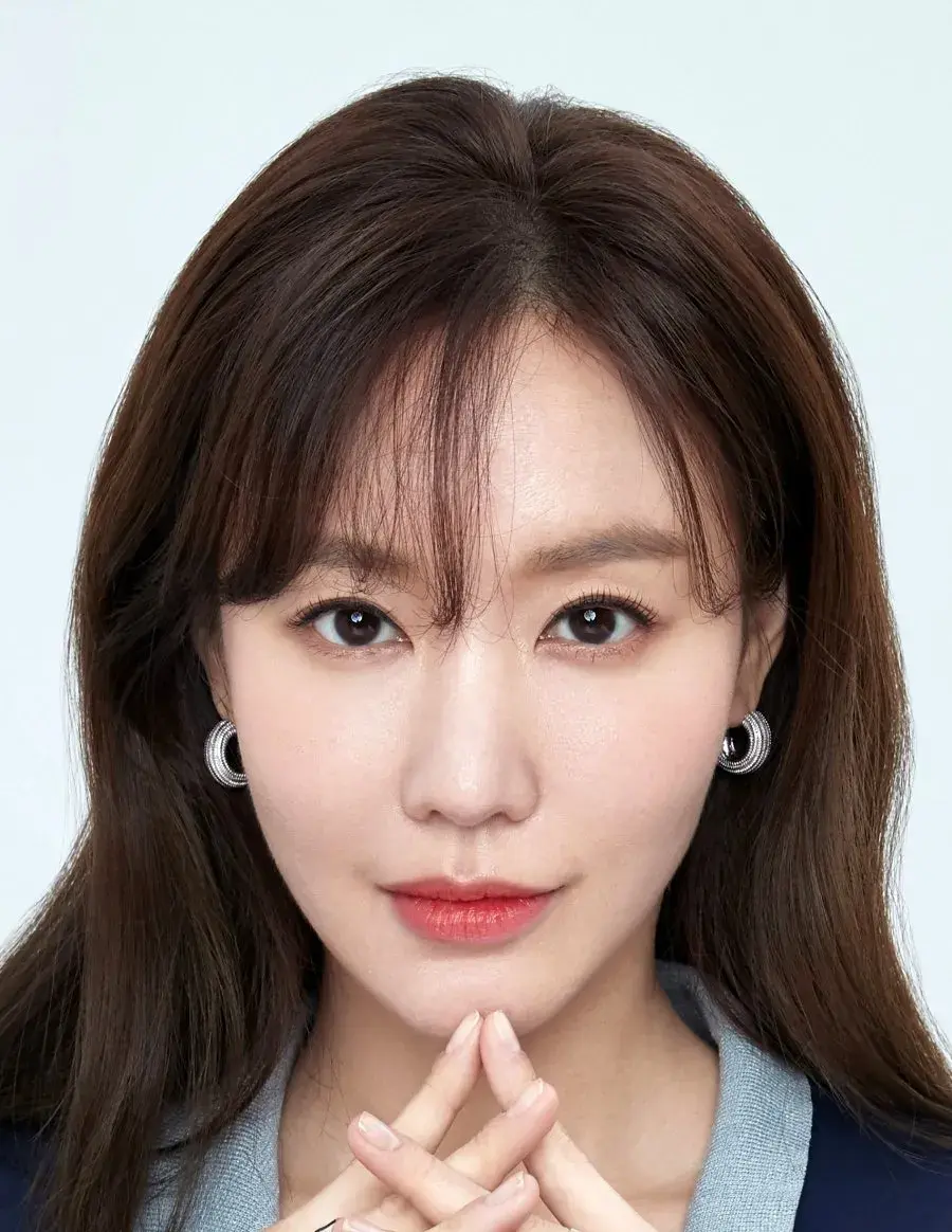 بیوگرافی Kim Ah Joong