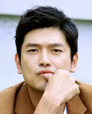 بیوگرافی Lee Ji Hoon