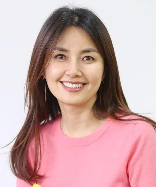 Shin Ae Ra