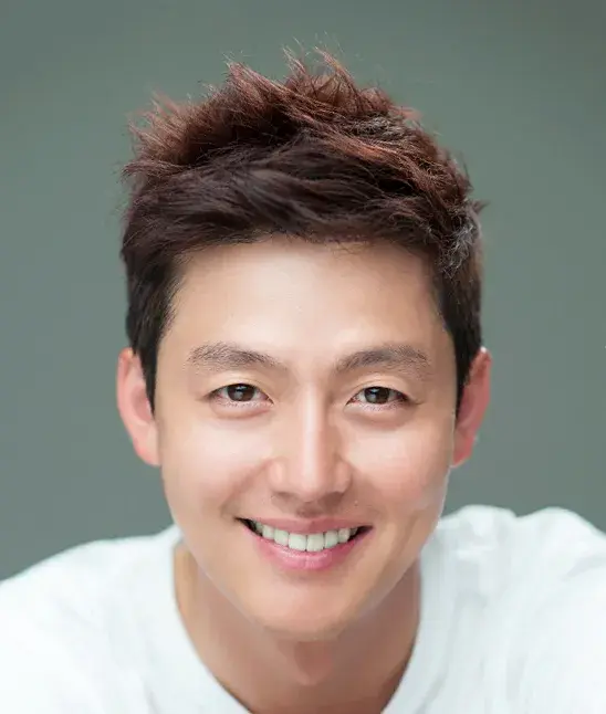 بیوگرافی Lee Jung Jin
