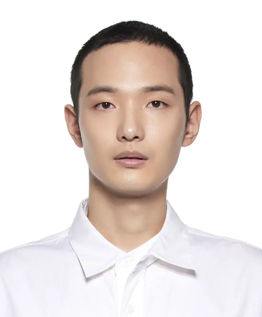 بیوگرافی Jung Dong Hoon