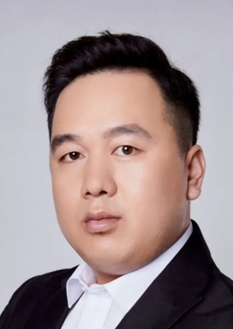 بیوگرافی Xu Zhi Ming