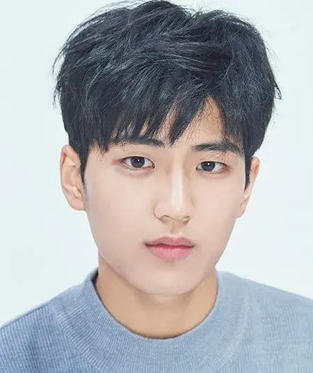 بیوگرافی Kim Min Chul