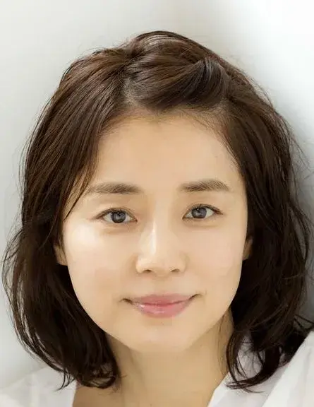 بیوگرافی Ishida Yuriko
