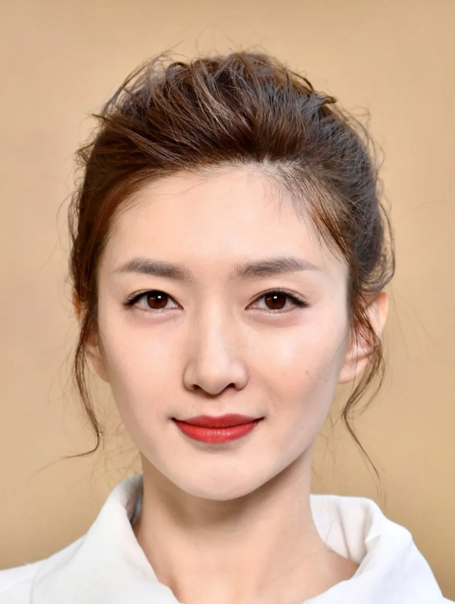 Jiang Shu Ying