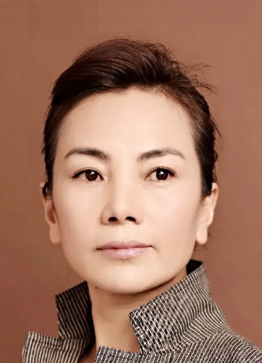 بیوگرافی Yang Hua