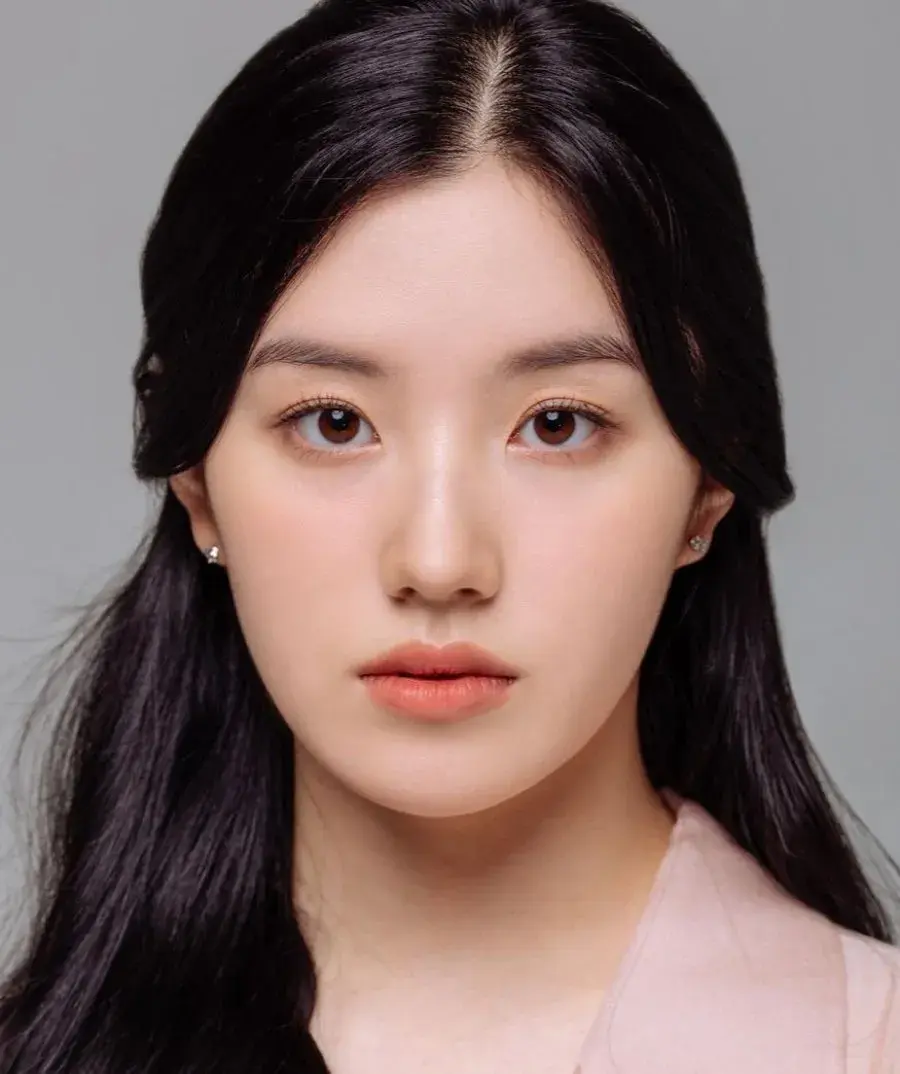 بیوگرافی Park Jeong Hyeon