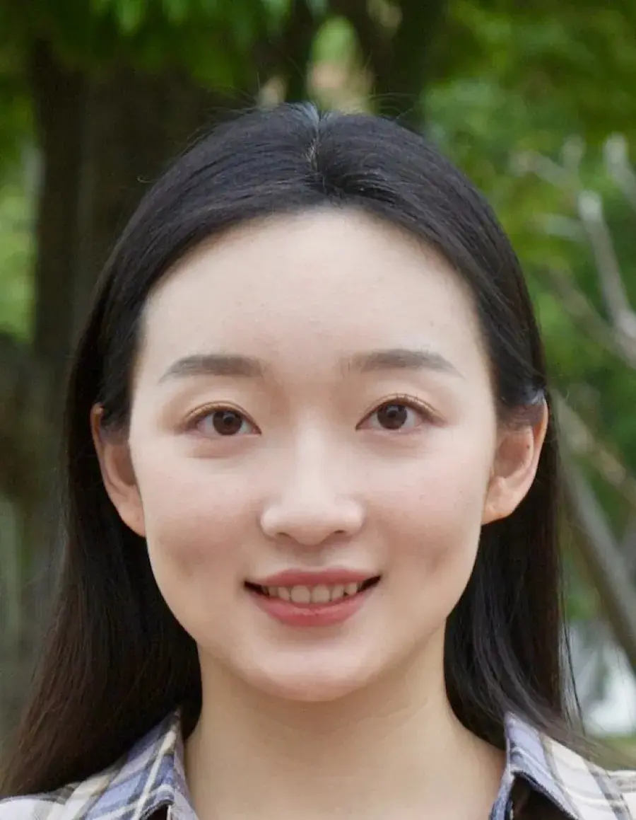 بیوگرافی Li Ying Ying