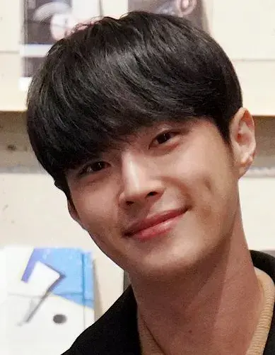 بیوگرافی Oh Jin Seok