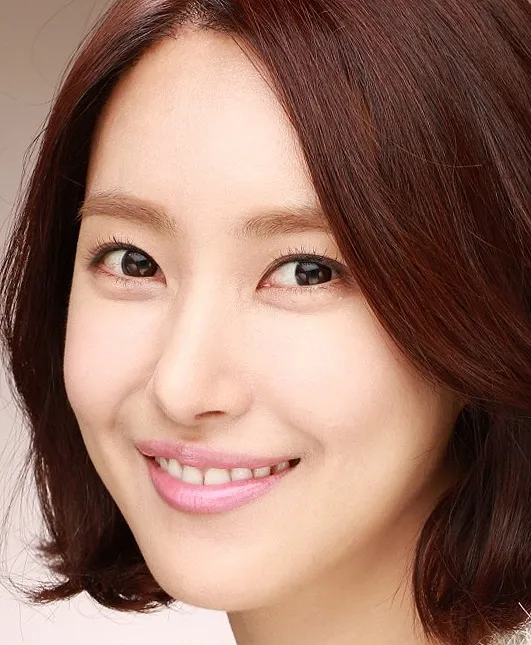 Kim  Ga Eun