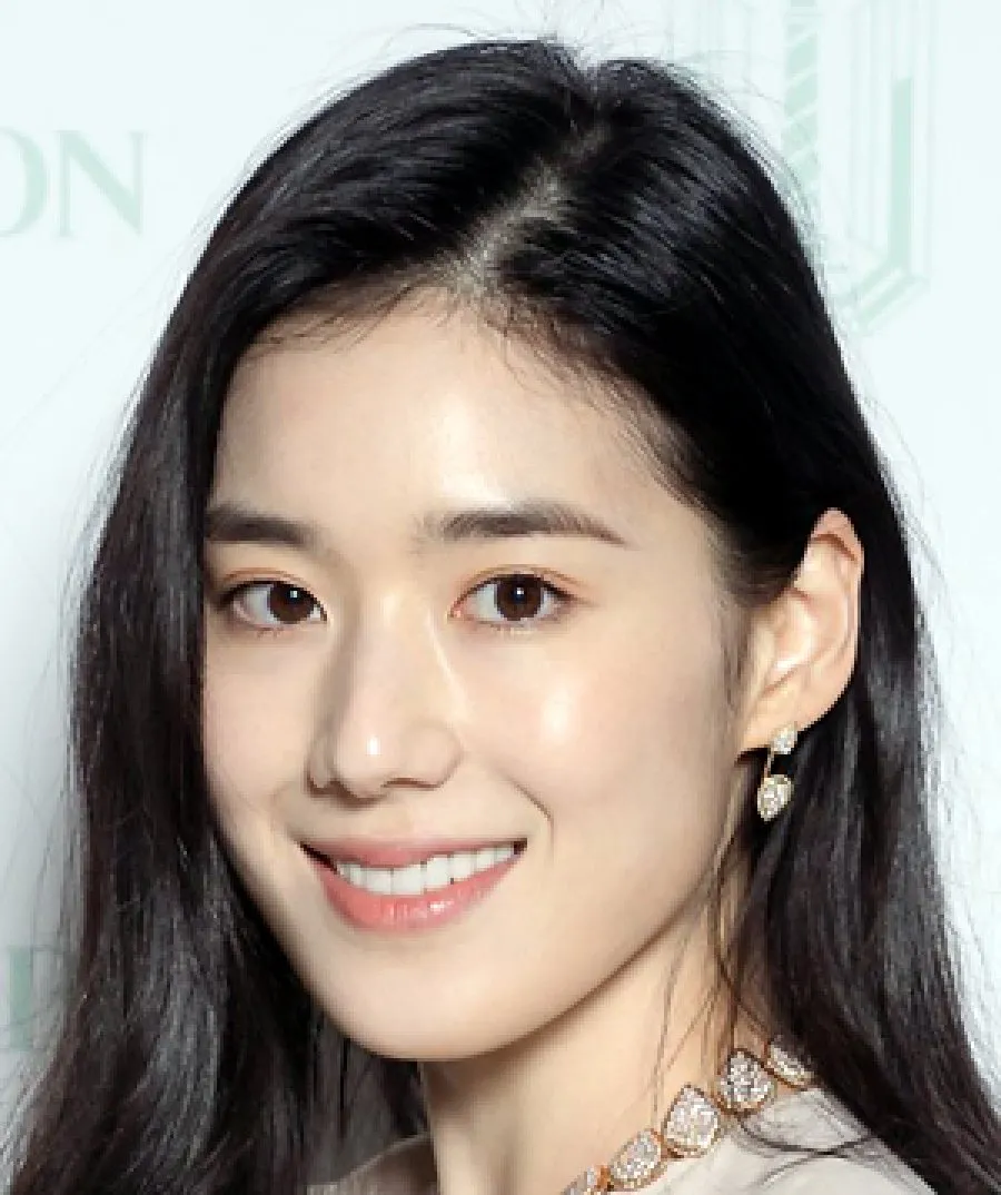 Jung Eun Chae
