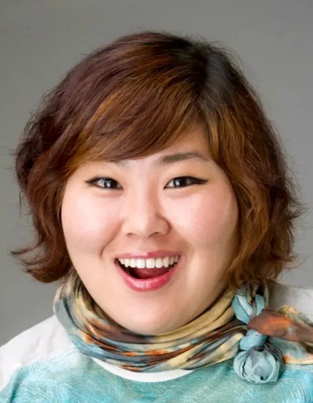 بیوگرافی Hwang Mi Young