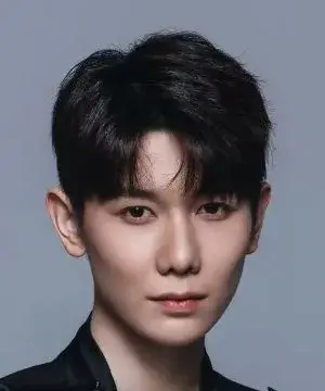 بیوگرافی Lin Ya Dong