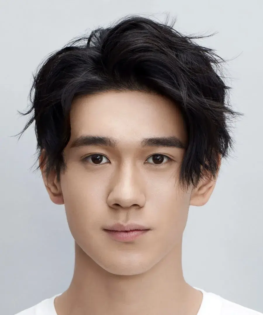 بیوگرافی Zhou Lu La