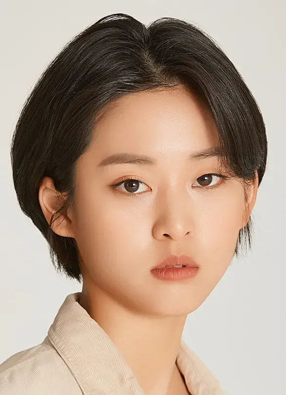 بیوگرافی Lee Ji Yeon