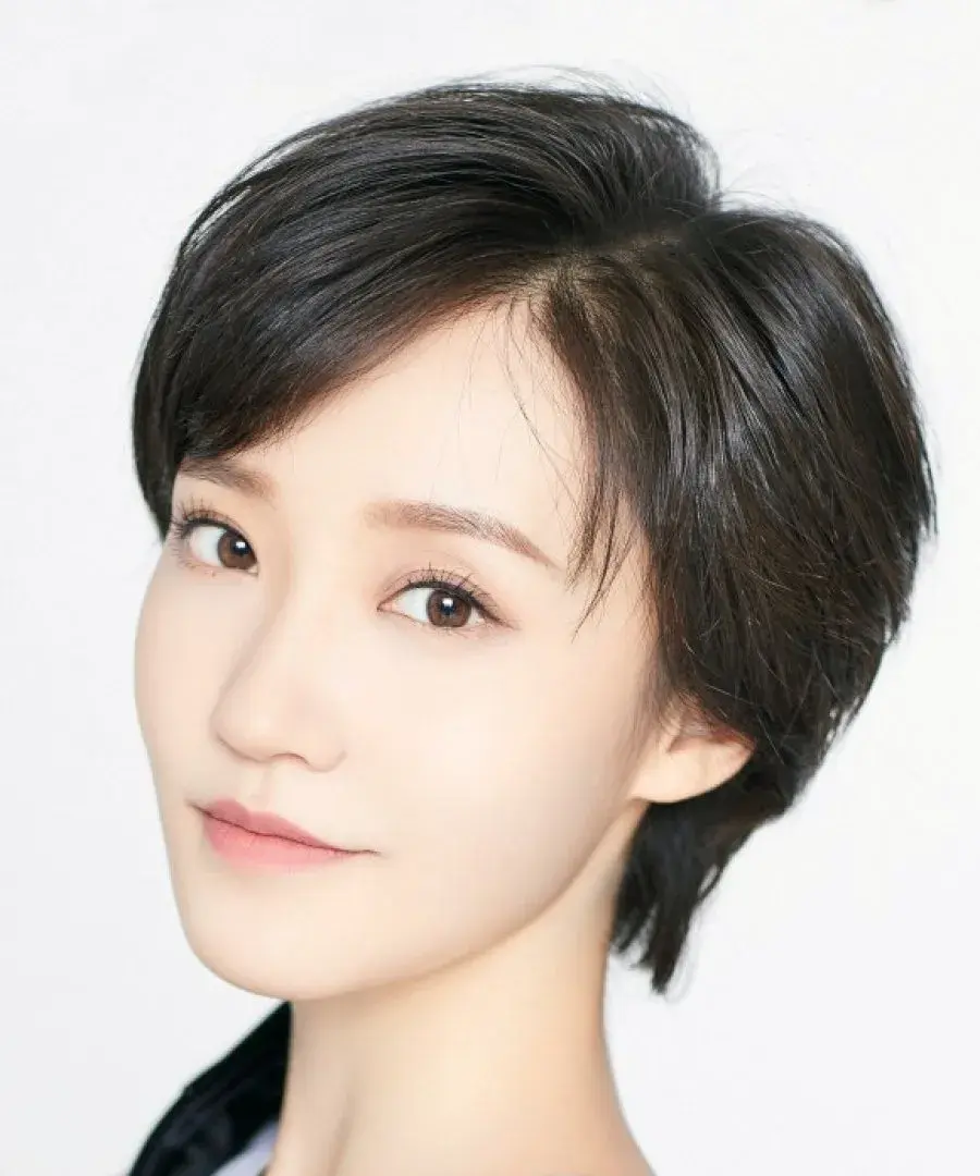 بیوگرافی Li Qian