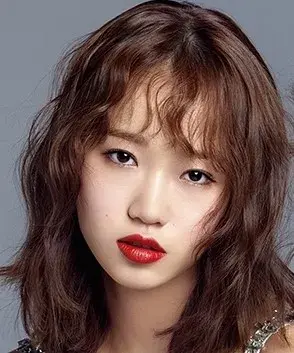 بیوگرافی Choi Yoo Jung