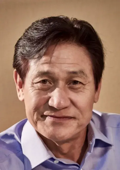 بیوگرافی Ahn Sung Ki