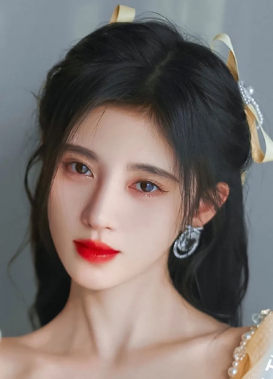 Ju Jing Yi