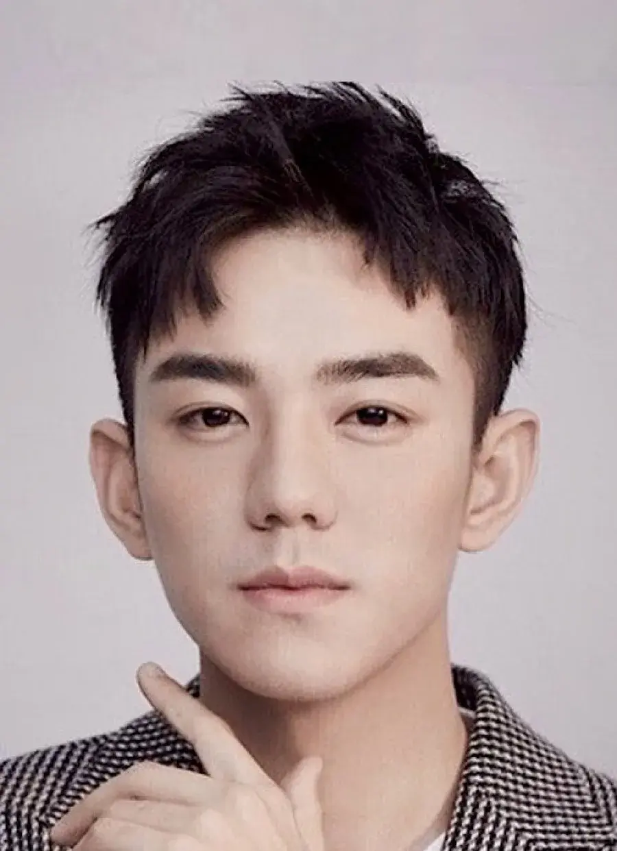 بیوگرافی Liu Yi Hang