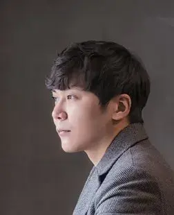 بیوگرافی Kwon Sung Hui