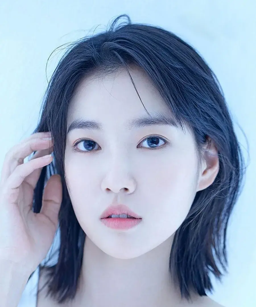 بیوگرافی Lee So Hee