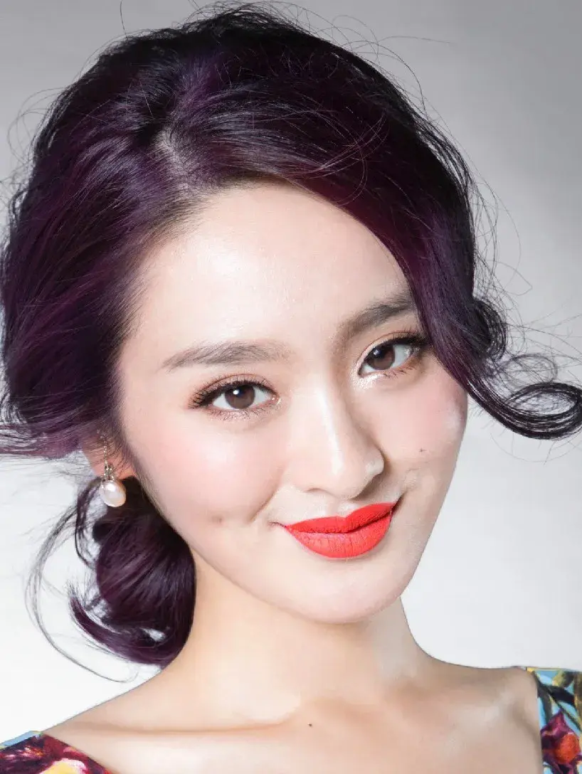 بیوگرافی Chen Yi Jing