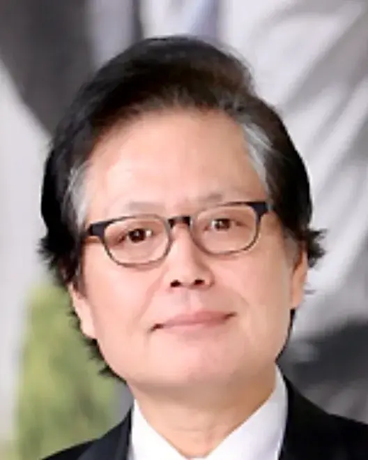 بیوگرافی Kang Nam Gil