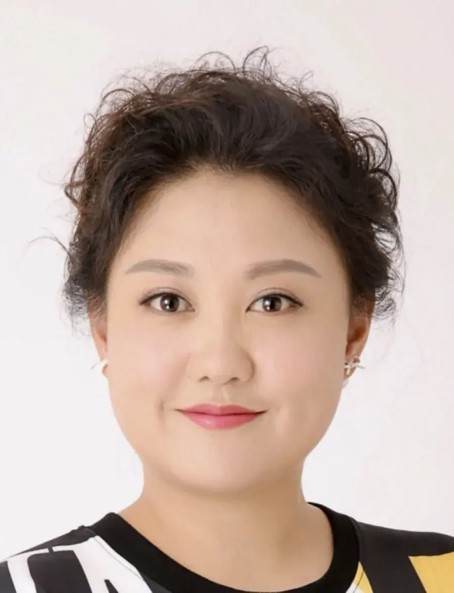 بیوگرافی Yang Xiao Dan