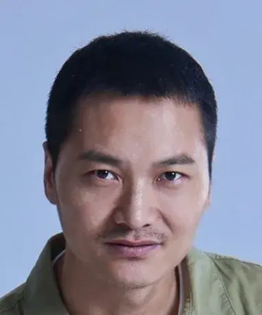 بیوگرافی Dong Chun Guang