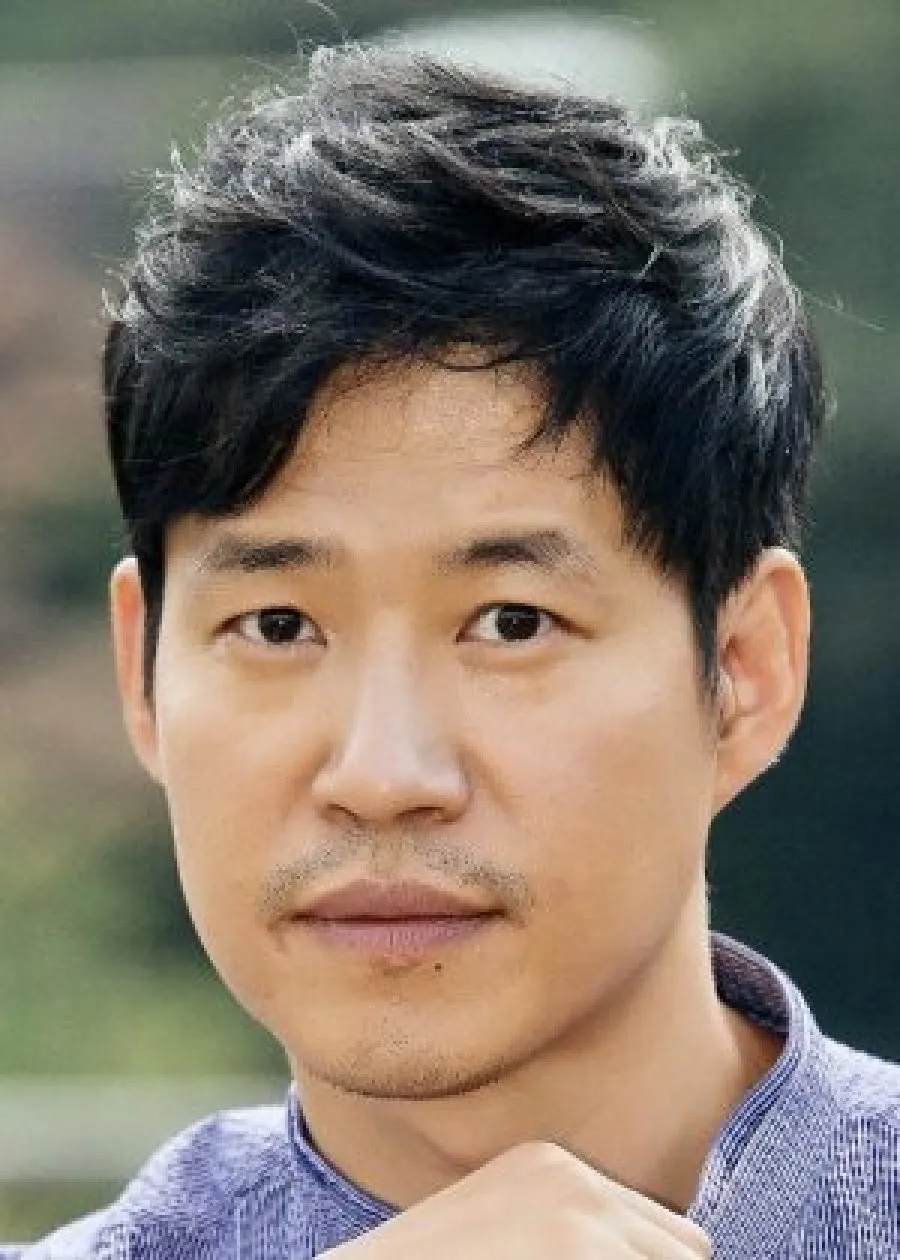 Yoo  Joon Sang