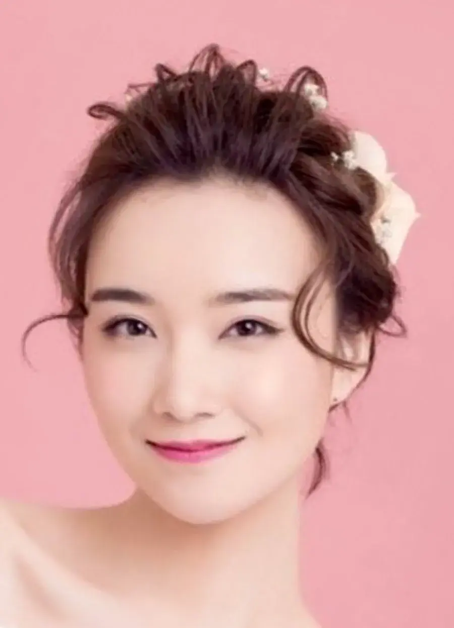 بیوگرافی Zhao Fei Yan