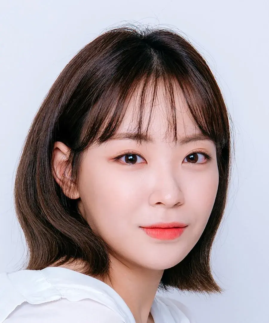 بیوگرافی Song Ji Hyo