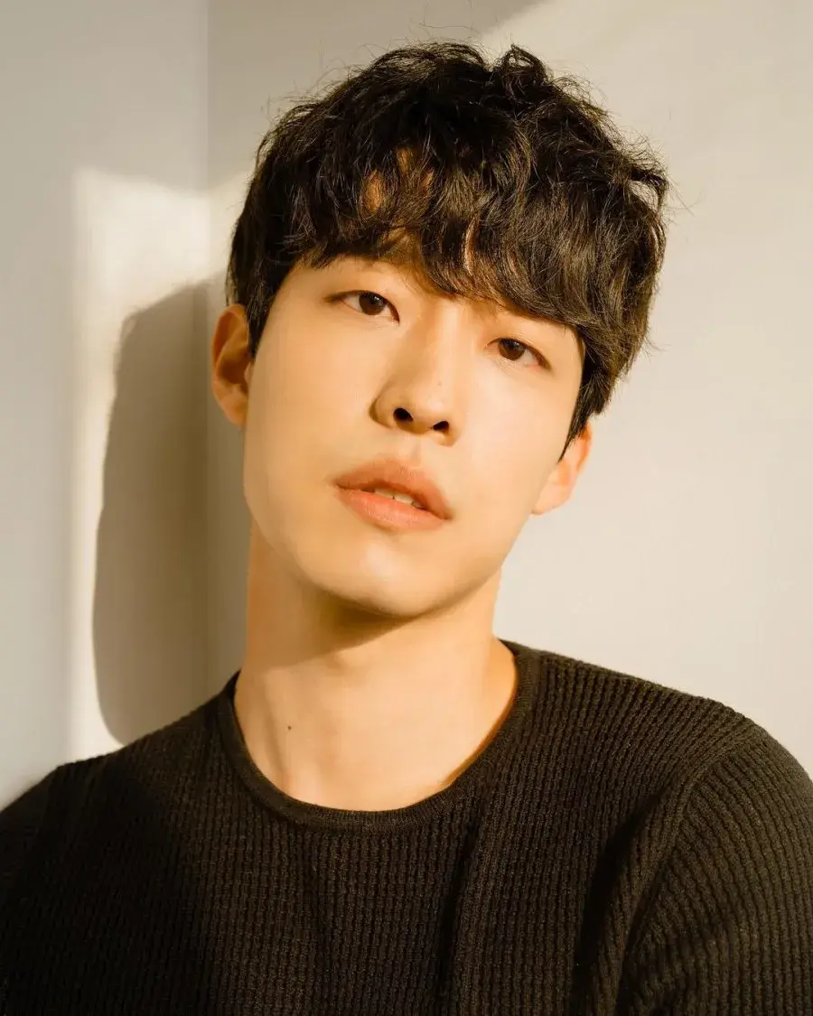 بیوگرافی Kim Hyun Myung