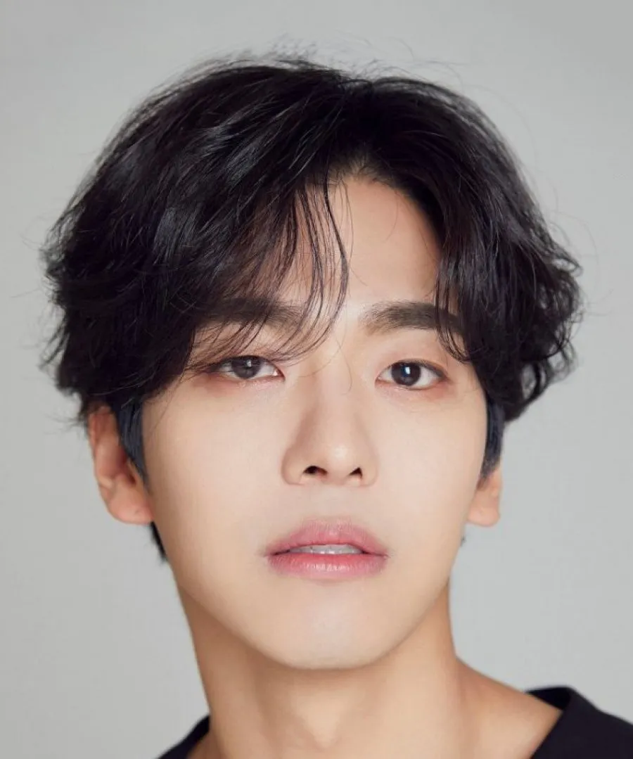 Moon Hyo Joon