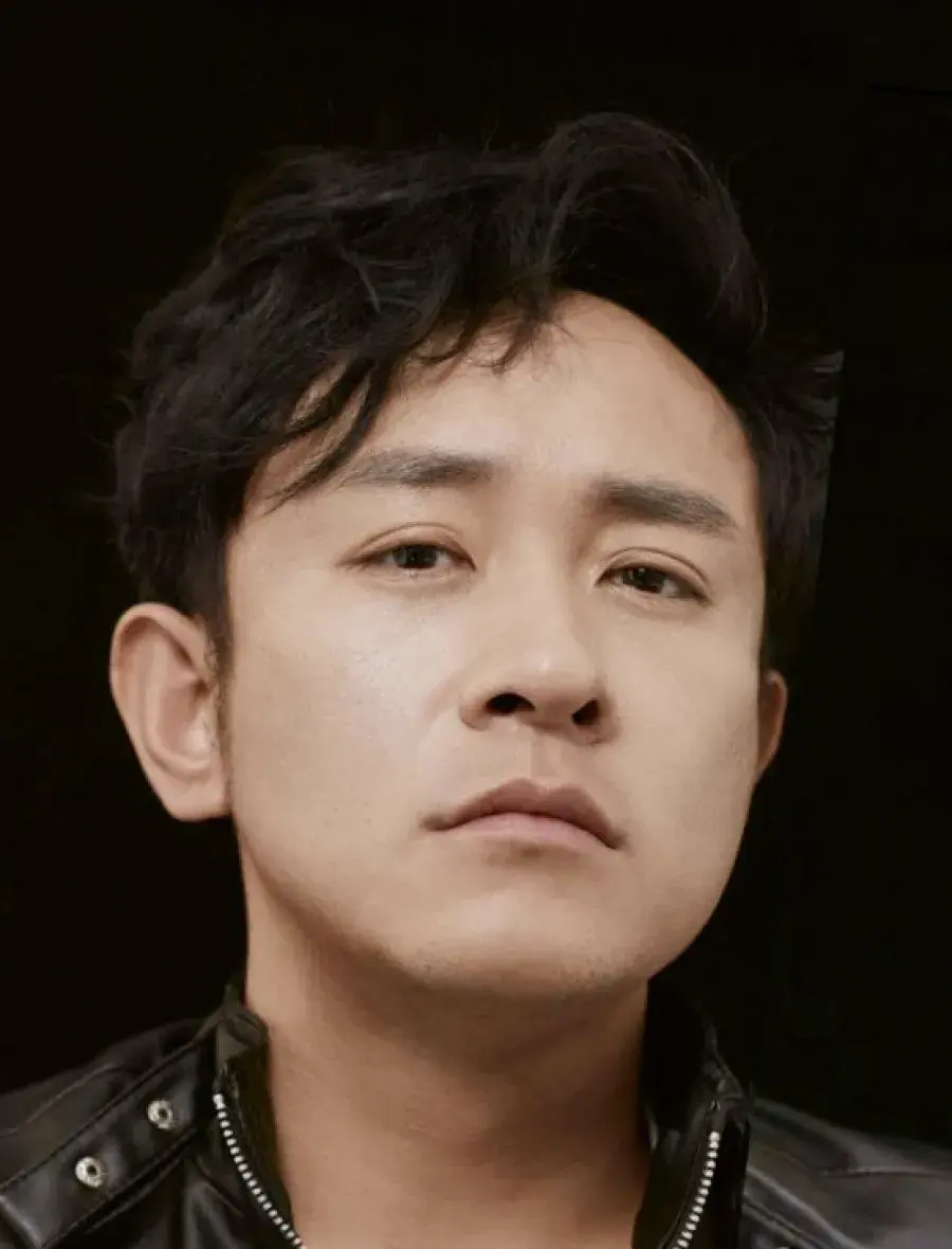 بیوگرافی Li Hong Lei