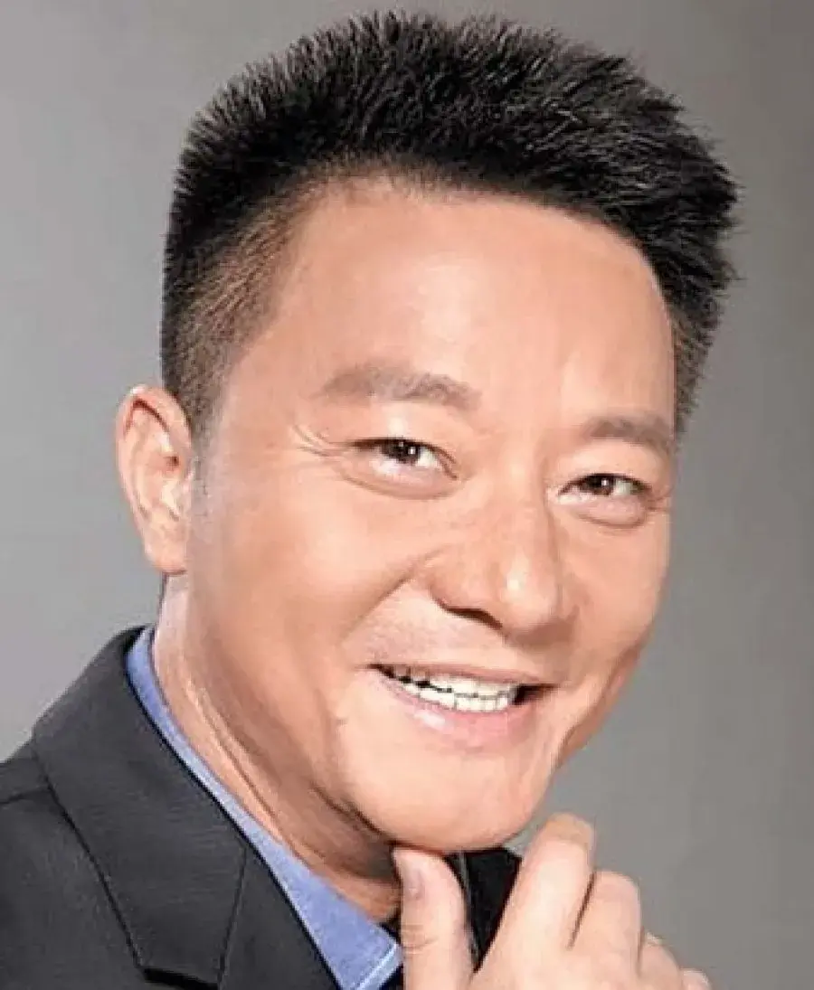بیوگرافی Guo Dong Wen