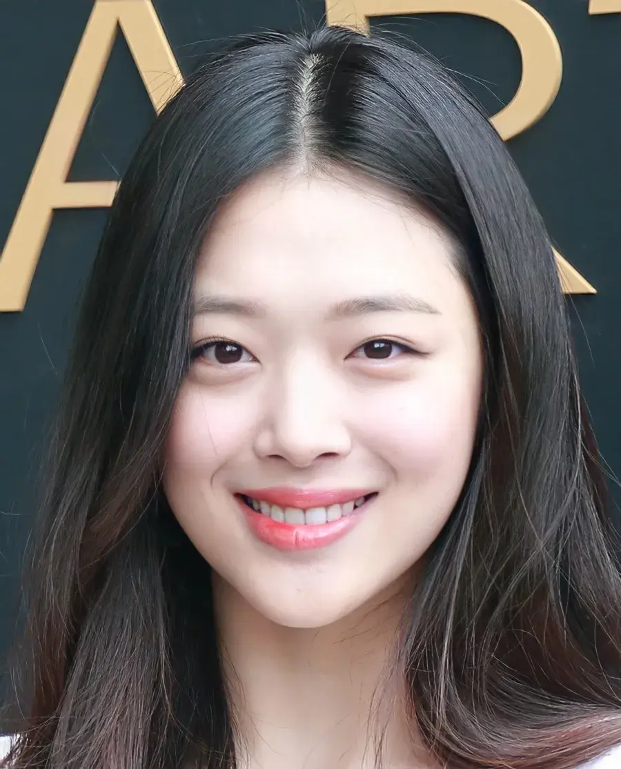بیوگرافی Choi Jin Ri