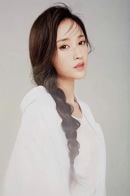 بیوگرافی Yi Yang Ting