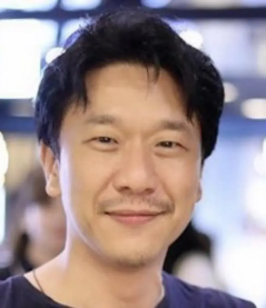 بیوگرافی Jang Joon Hwi