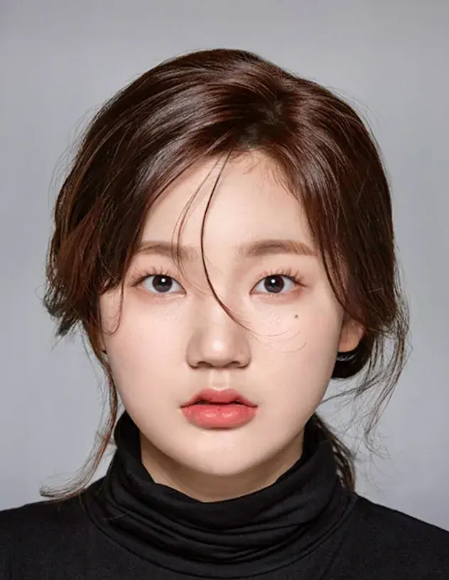 بیوگرافی Lee Eun Saem