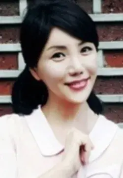 بیوگرافی Lee Mi Sook
