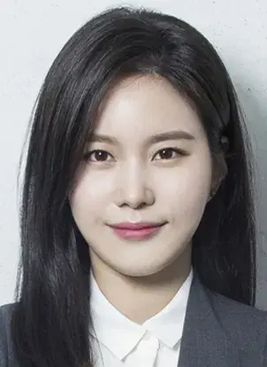 بیوگرافی Kim So Young