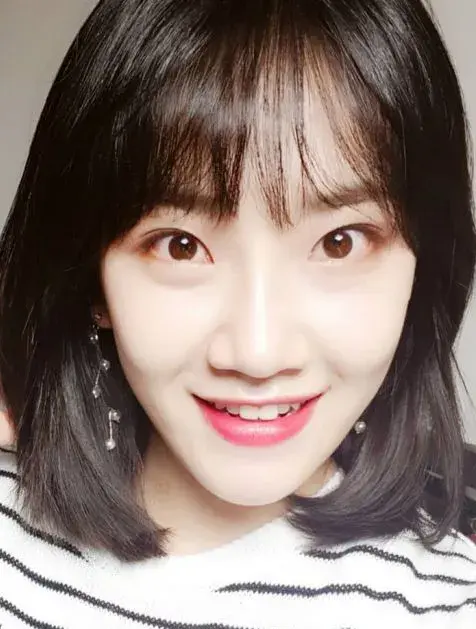 بیوگرافی Son Soo Min