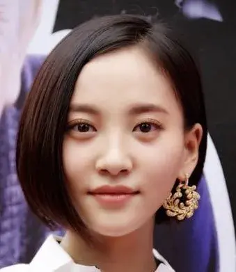 بیوگرافی Zhou Chu Chu