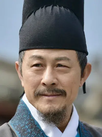 بیوگرافی Yang Guang
